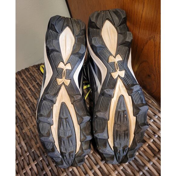 Under Armour Men Armourbound Football Cleats Size 8.5 Black Neon Yellow High Top - Picture 3 of 9